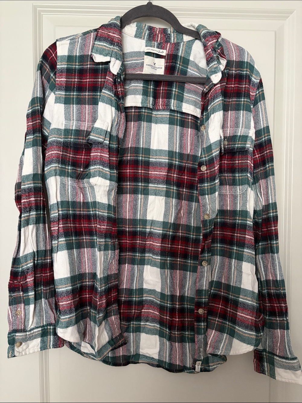 American Eagle Outfitters Plaid Button-Down Shirt in Green, Red & White
